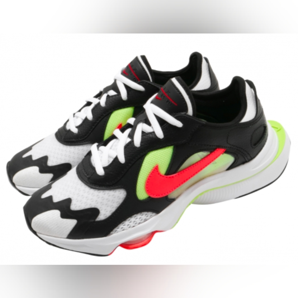 Nike WMNS Air Zoom Division Black Flash Crimson Sneakers Size 10 NWOT MSRP $100 - Picture 1 of 11